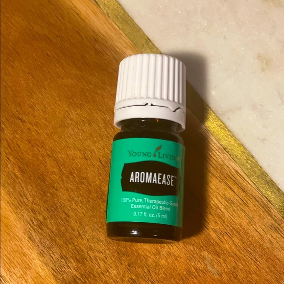 🌿Young Living Essential Oil Blend - Aromaease 🌿